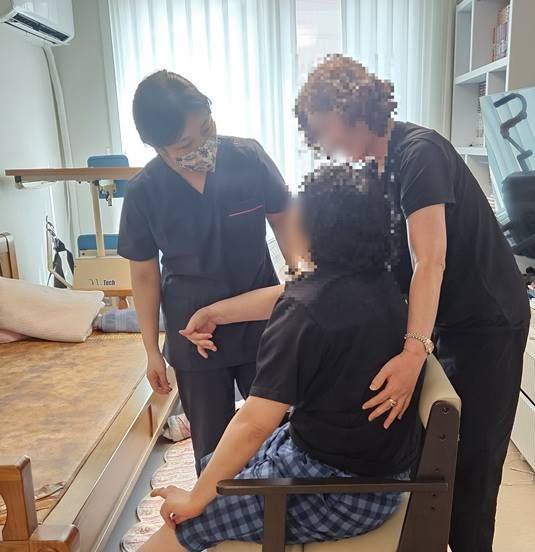 [서울=뉴시스] 은평구, 방문작업치료 서비스 본격 시행. 2025.06.02. (사진=은평구 제공) *재판매 및 DB 금지