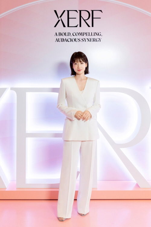 [서울=뉴시스] 사이노슈어 루트로닉은 지난달 31일 서울 중구 포시즌스 서울에서 세르프 출시 1주년 기념 유저 미팅 'A Bold, Compelling, Audacious Synergy: XERF'를 성황리에 개최했다고 3일 밝혔다. (사진=샤이노슈어 루트로닉 제공) 2025.06.02. photo@newsis.com *재판매 및 DB 금지