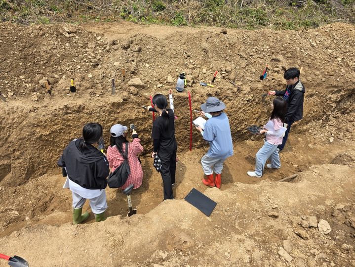 [세종=뉴시스] 농촌진흥청은 지난달 31일 경남 진주시 경상국립대학교에서 '제11회 토양조사 경진대회'를 열었다고 2일 밝혔다. (사진=농진청 제공) 2025.06.02. photo@newsis.com *재판매 및 DB 금지
