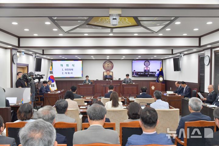 [동두천=뉴시스] 제338회 제1차 정례회. (사진=동두천시의회 제공) 2025.06.02 photo@newsis.com