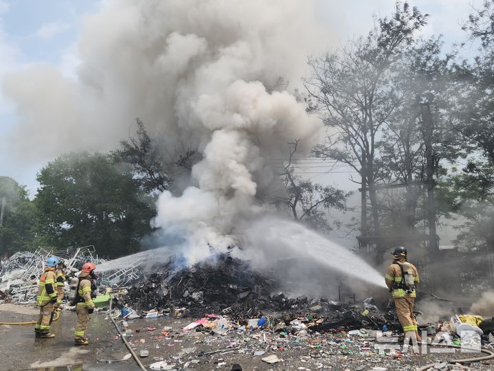 [포천=뉴시스] 화재 현장. (사진=경기도북부소방재난본부 제공) 2025.06.03 photo@newsis.com