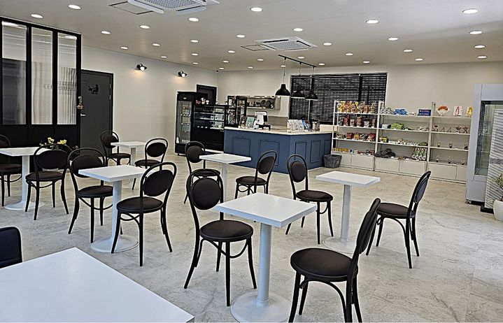 추모공원 '쉼' 카페 실내모습. *재판매 및 DB 금지