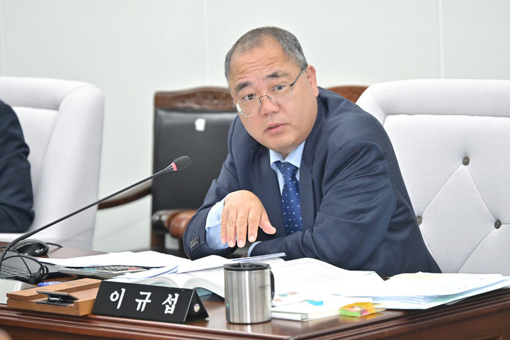 [진주=뉴시스]진주시의회 이규섭 의원.(사진=뉴시스 DB).photo@newsis.com *재판매 및 DB 금지