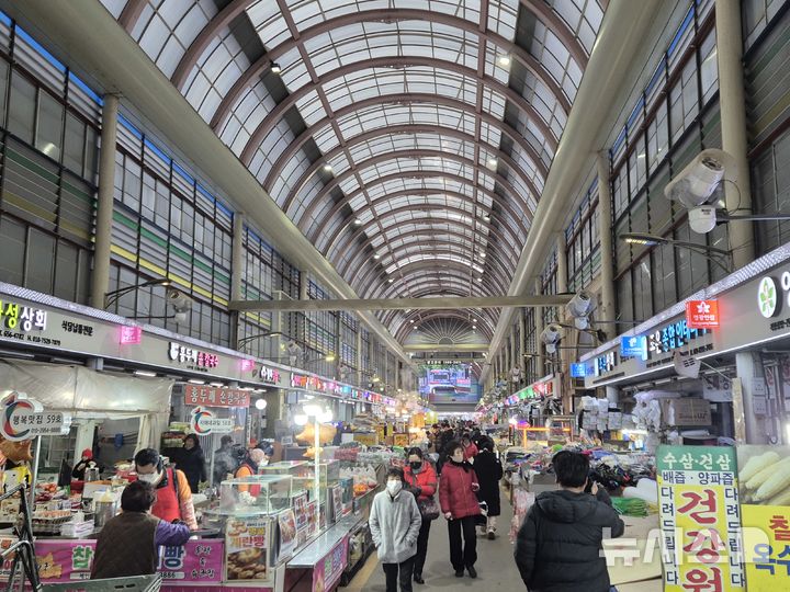 [평택=뉴시스] 평택시 통복시장 모습 (사진=평택시 제공) 2025.06.04.photo@newsis.com 