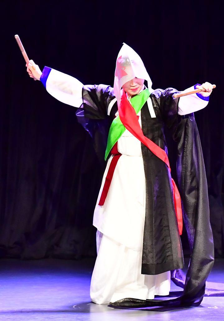 [남원=뉴시스] 조갑녀 명무. *재판매 및 DB 금지