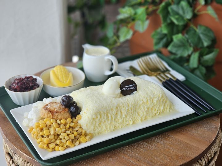 [서울=뉴시스] 쏠비치 삼척 '폭싹 강냉이 빙수' 모습.(사진=소노인터내셔널 제공) *재판매 및 DB 금지