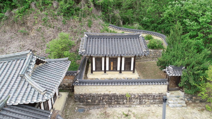 [서울=뉴시스] 안동 전주류씨 삼산고택 사당 전경 (사진=국가유산청 제공) 2025.06.05. photo@newsis.com *재판매 및 DB 금지