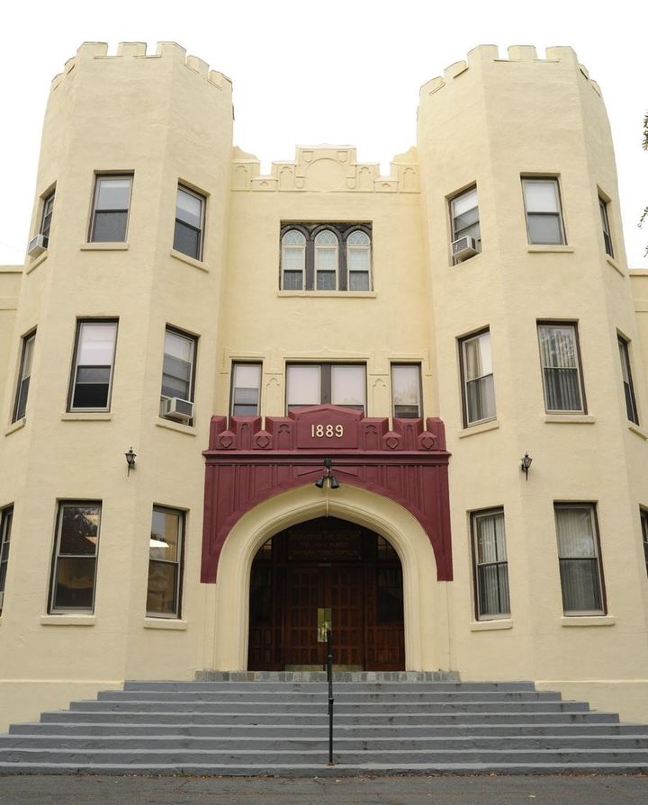 [서울=뉴시스]도널드 트럼프 미 대통령이 1964년 졸업한 뉴욕군사학교. (출처=기숙학교 리뷰) 2025.6.5. *재판매 및 DB 금지