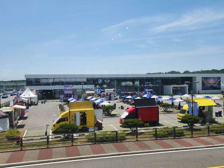 [인천=뉴시스] BMW코리아 30주년 페스티벌이 열리는 영종도 BMW 드라이빙 센터. (사진=이창훈 기자) 2025.06.05 photo@newsis.com *재판매 및 DB 금지 *재판매 및 DB 금지