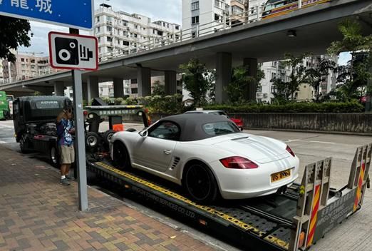 [뉴시스] 'US 8964' 번호판이 달린 포르쉐의 모습. (출처=HKFP) 2025.06.05. photo@newsis.com *재판매 및 DB 금지