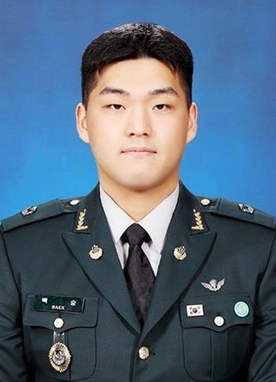 [서울=뉴시스]시타자 육군 백승 소위.(사진=국방부 제공) 2025.06.06 *재판매 및 DB 금지