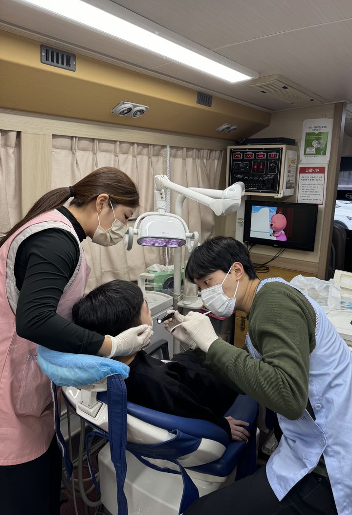 찾아가는 치과 주치의 서비스(사진=경기도의료원 제공) *재판매 및 DB 금지
