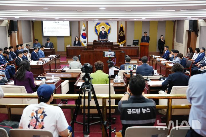 [포천=뉴시스] 제186회 제1차 정례회. (사진=포천시의회 제공) 2025.06.10. photo@newsis.com