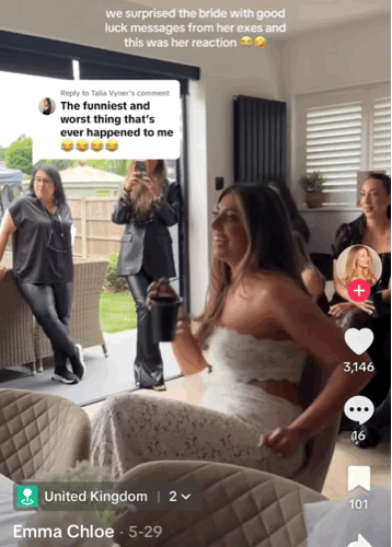 [뉴시스] 영국의 예비 신부 처녀파티에서 친구들이 준비한 ‘전남친 축하 영상’ 이벤트가 온라인 상에서 화제다. 영상 속 탈리아는 화면에 등장한 전 남자친구들의 모습에 놀라며 당황한 표정을 보이고 있다. (영상=TicTok itsemmachloee) *재판매 및 DB 금지