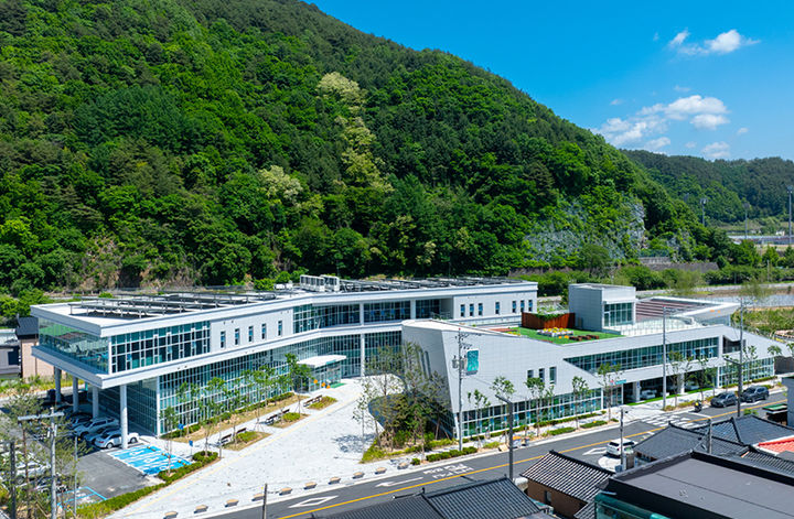 정선군립도서관 전경.(사진=정선군 제공) *재판매 및 DB 금지