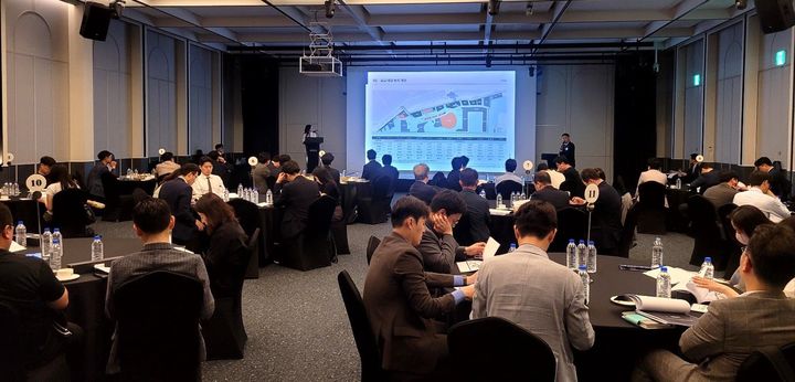 [부산=뉴시스] 10일 부산항만공사는 북항 재개발 투자설명회를 진행하고 있다. (사진=부산항만공사 제공) 2025.06.11. photo@newsis.com *재판매 및 DB 금지