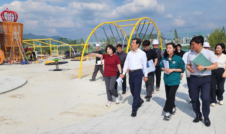 다이브페스티벌 행사장 점검하는 충주시 *재판매 및 DB 금지