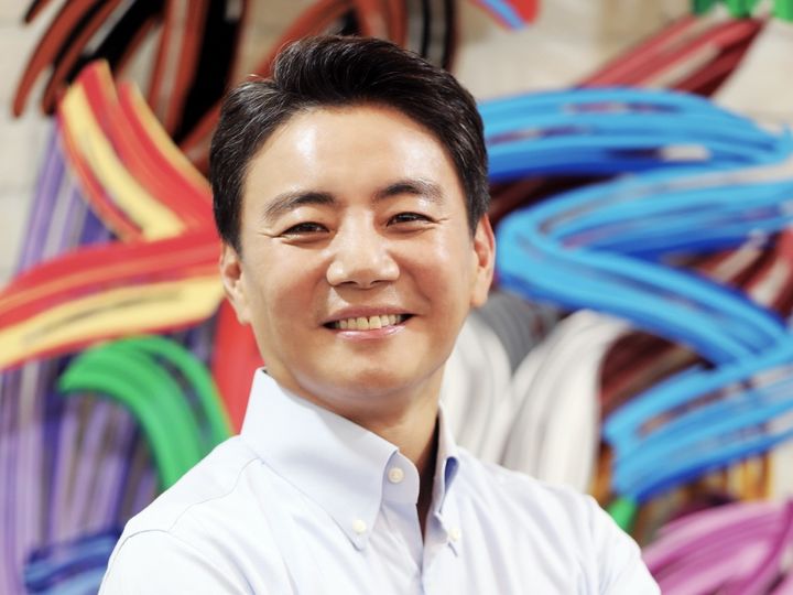 [서울=뉴시스] 김지섭 메르세데스-벤츠 북미 밴 세일즈 및 마케팅 총괄. (사진=메르세데스-벤츠 제공) 2025.06.11 photo@newsis.com *재판매 및 DB 금지