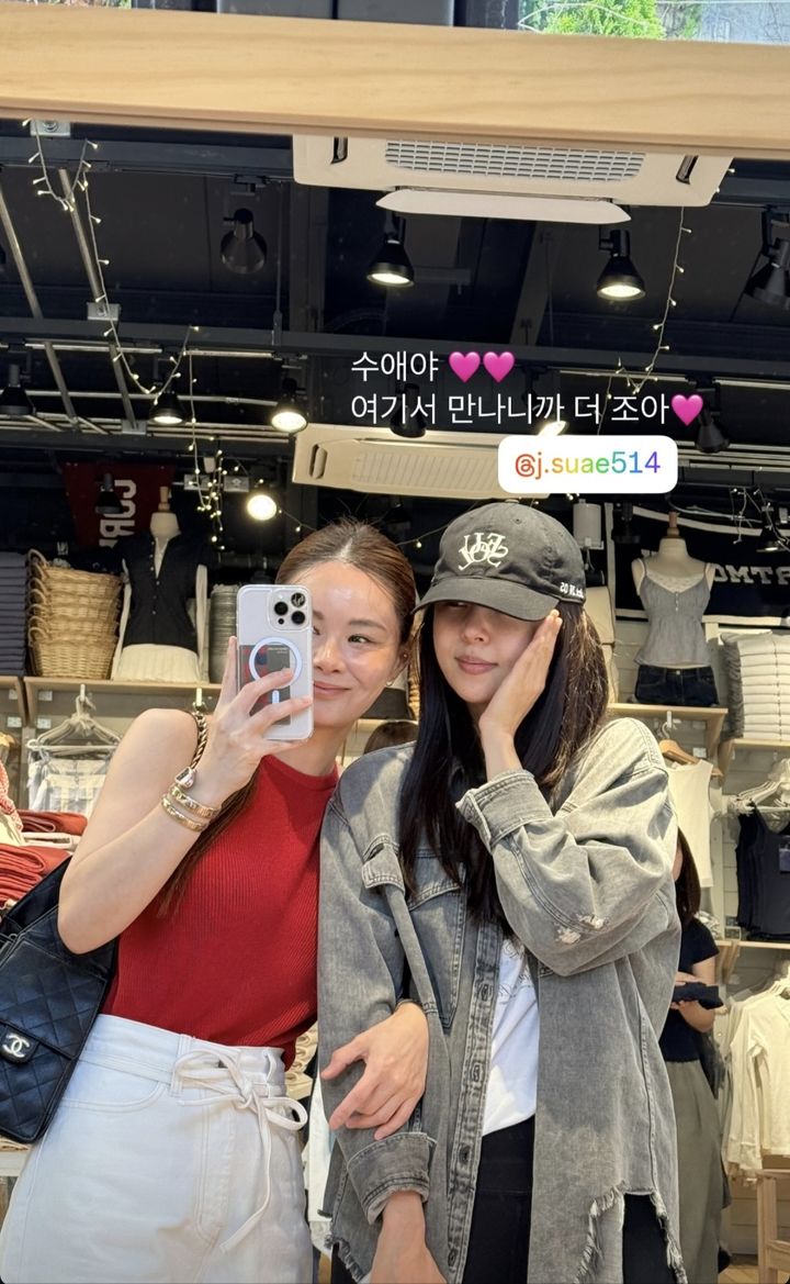 [서울=뉴시스] 경맑음(왼쪽), 조수애. (사진=경맑음 인스타그램 캡처) 2025.06.12. photo@newsis.com *재판매 및 DB 금지