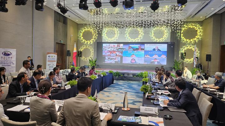 [수원=뉴시스] 세계지방정부연합 회의 모습. (사진=경기도 제공) 2025.06.12. photo@newsis.com *재판매 및 DB 금지