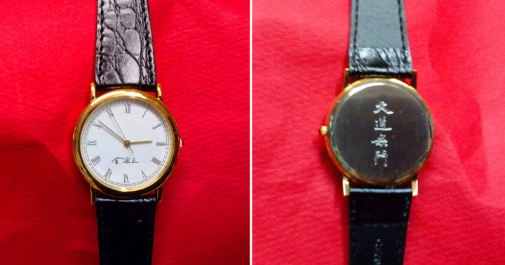 [서울=뉴시스] 대통령실이 지난 2022년 5월 25일 공개한 김영삼 전 대통령 기념 시계. (사진=대통령실 제공) 2025.06.12. photo@newsis.com *재판매 및 DB 금지