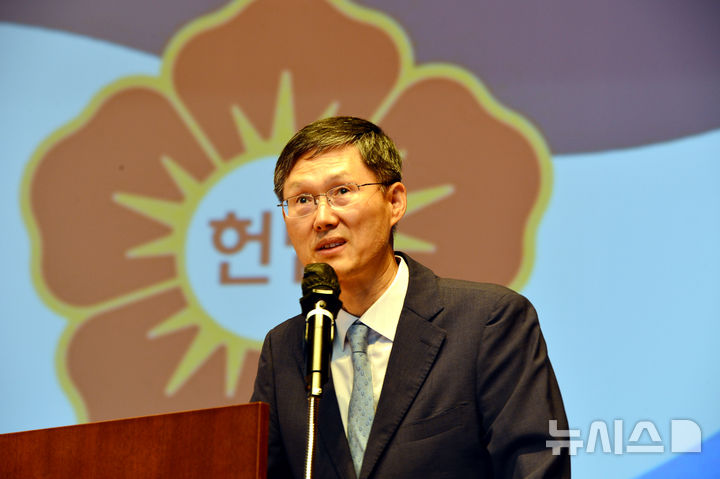 [순천=뉴시스] 강연하는 문형배 전 헌법재판관. (사진=뉴시스 DB) photo@newsis.com