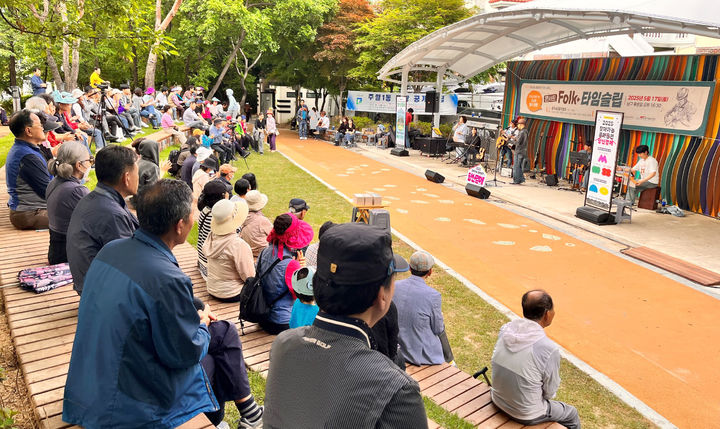 [광주=뉴시스] 광주 찾아가는 문화공연. (사진=광주시청 제공). photo@newsis.com *재판매 및 DB 금지