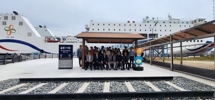 [대구=뉴시스] 코레일 대구본부는 경북 울릉군 사동항에 '울릉역'을 개소했다. (사진=코레일 대구본부 제공) 2025.06.15. photo@newsis.com *재판매 및 DB 금지