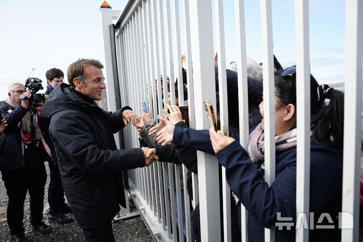 마크롱, 그린란드 관련 미 관세 협박에 "EU의 강압대응 장치로 맞설것"