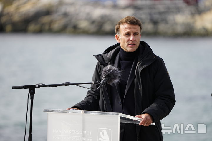 프랑스, 내달 그린란드에 영사관 개설…트럼프 편입 시도에 선긋기