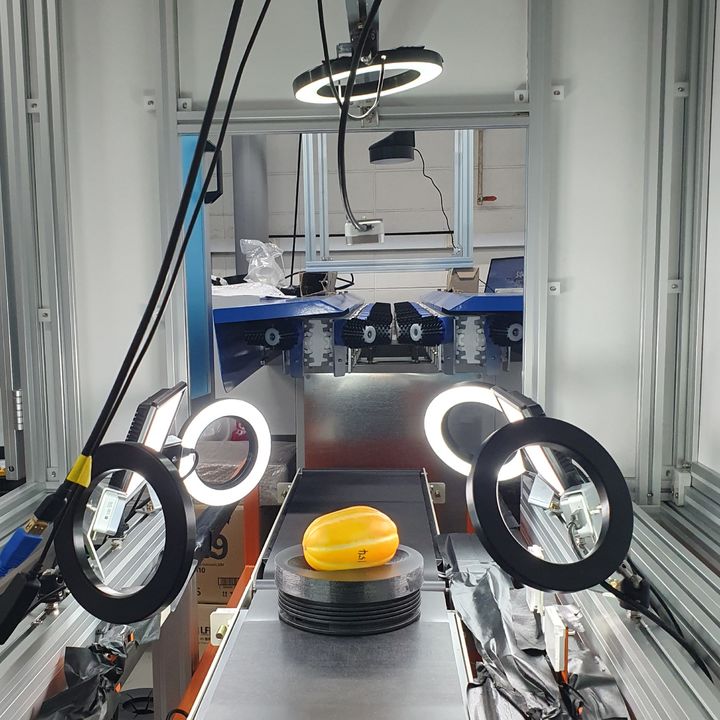 [세종=뉴시스] 과일 3차원 영상 선별 기술 영상 측정부. (사진=농촌진흥청 제공) *재판매 및 DB 금지