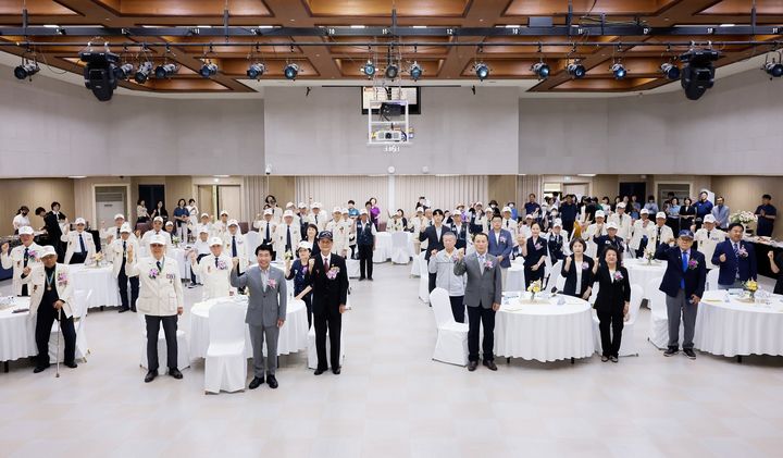 [서울=뉴시스] 지난해 제74주년 6.25전쟁 기념식. 2025.06.16 (사진 제공=송파구청) photo@newsis.com *재판매 및 DB 금지