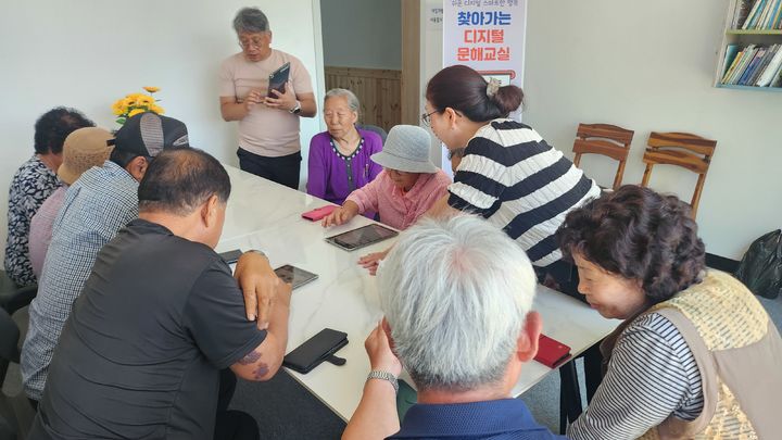 'AI·디지털 문해력은 기본권'…성인교육예산·인프라 확충