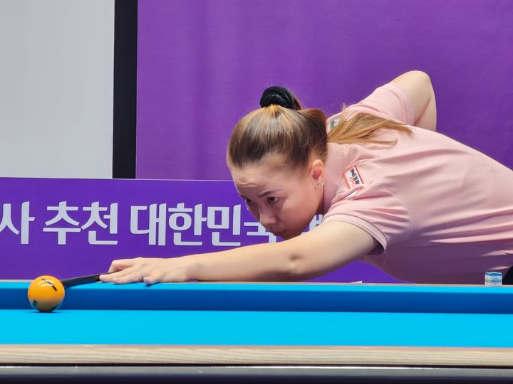 [서울=뉴시스]응우옌호앙옌니가 LPBA 개막전 1차 예선을 통과했다. (사진=프로당구협회 제공) 2025.06.16. photo@newsis.com *재판매 및 DB 금지