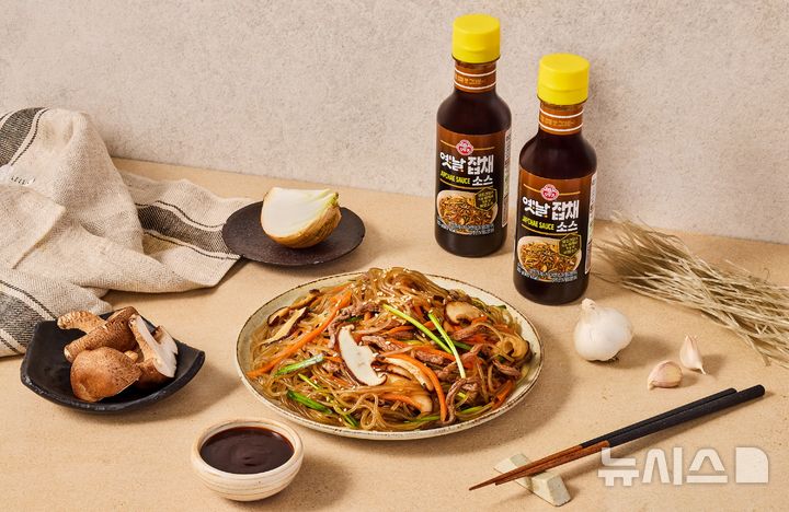 오뚜기, '깊고 진한 감칠맛' 옛날잡채소스 출시