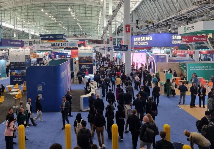 [보스턴=뉴시스] 삼성바이오로직스는 미국 보스톤에서 열리고 있는 바이오 USA 행사장 길목에 167㎡ 규모 부스를 마련했다. 2025.06.17. photo@newsis.com *재판매 및 DB 금지