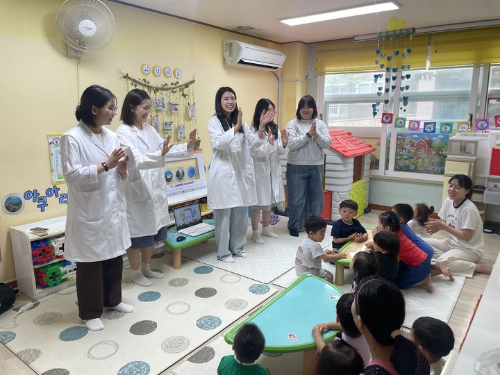 [증평소식]온마을돌봄센터 '찾아가는 문화공연' 성료 등