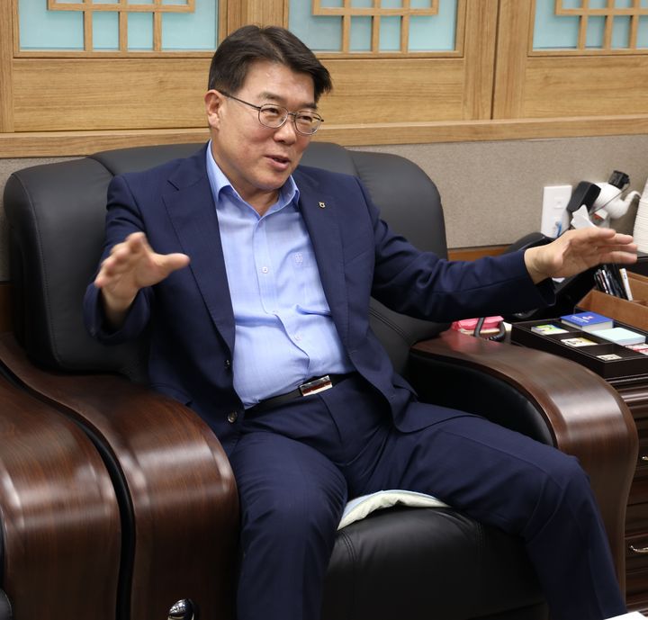 [밀양=뉴시스] 밀양농협 이성수 조합장. (사진=밀양시 제공) 2025.06.18. photo@newsis.com *재판매 및 DB 금지