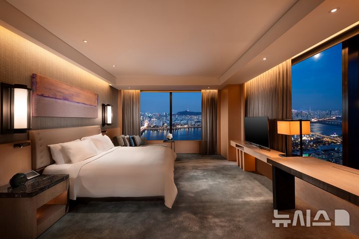 [서울=뉴시스] 시몬스 침대, '콘래드 서울' 전 객실 납품. (사진= 시몬스 침대 제공)