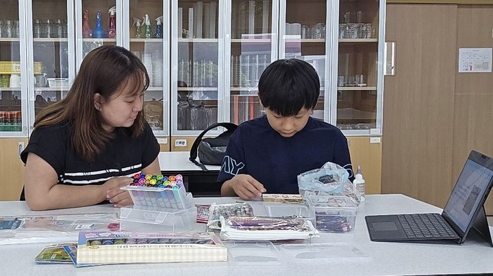 [대구=뉴시스]대구동부교육지원청, 이주배경학생 '맞춤형 융합예술치료' 운영(사진=대구동부교육지원청 제공) photo@newsis.com *재판매 및 DB 금지