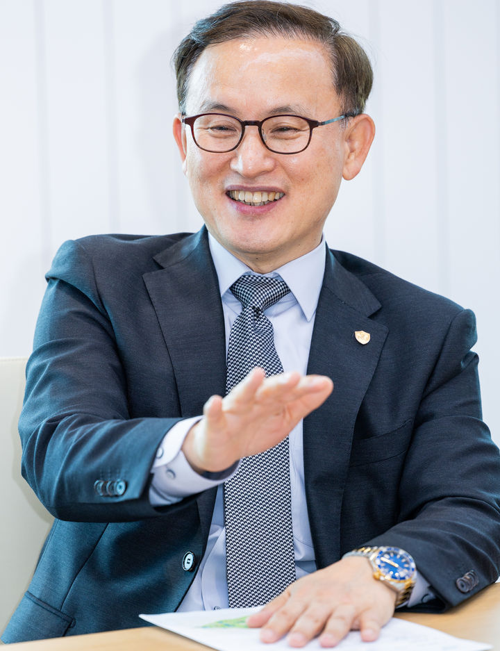 [진주=뉴시스] 경상국립대학교 권진회 총장. (사진=뉴시스 DB). photo@newsis.com *재판매 및 DB 금지