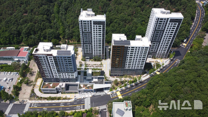 [성남=뉴시스] 성남시 야탑공공분양주택 분당 아테라 단지 항공사진 (사진=성남시 제공) 2025.06.18.photo@newsis.com