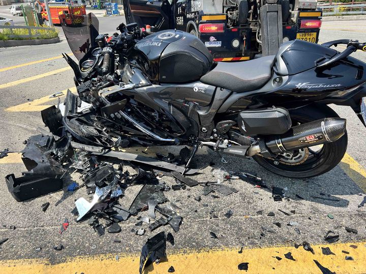 [양양=뉴시스] 오토바이 사고 현장. (사진=뉴시스DB) photo@newsis.com *재판매 및 DB 금지