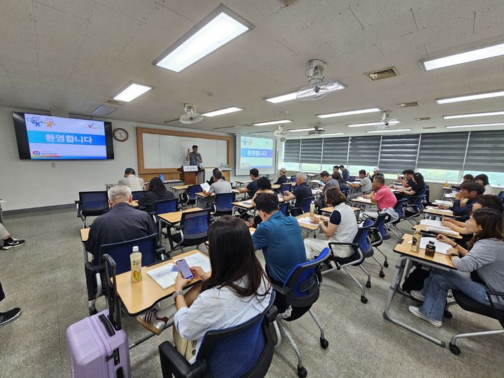 [안동=뉴시스] 17일 한국가스안전공사 가스안전교육원에서 전통시장 안전관리 교육이 진행되고 있다. (사진=경북도 제공) 2025.06.18. photo@newsis.com *재판매 및 DB 금지
