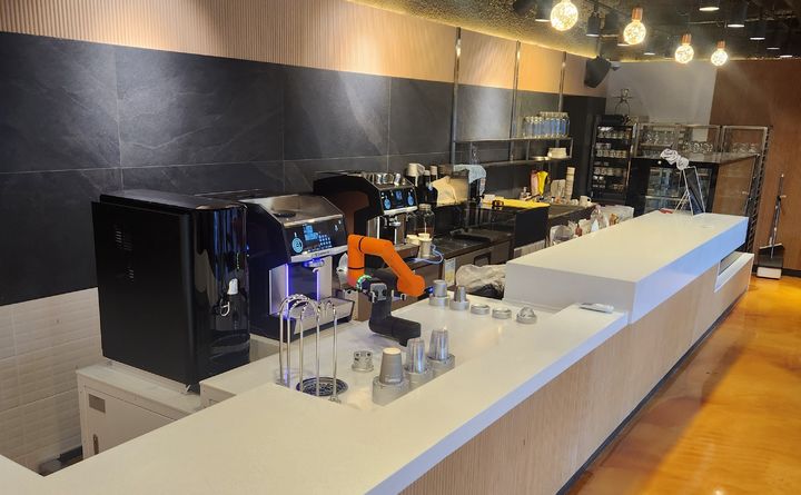 남양주 '꽃과 어린왕자' 커피숍. (사진=플레토로보틱스) *재판매 및 DB 금지