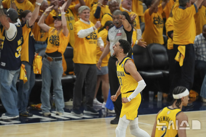 [인디애나폴리스=AP/뉴시스] 미국프로농구(NBA) 인디애나 페이서스의 타이리스 할리버튼. 2025.06.19.