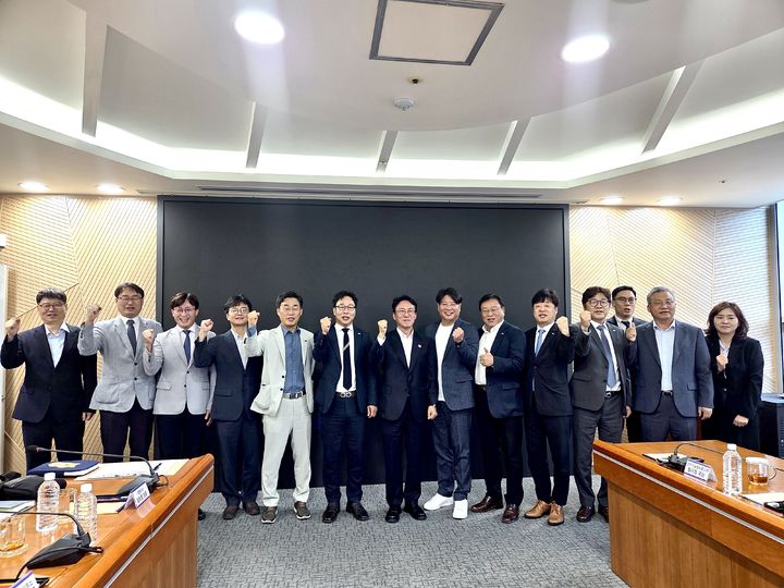 [대구=뉴시스]대경ICT산업협회, 수성알파시티 경청간담회(사진=대경ICT산업협회 제공) photo@newsis.com *재판매 및 DB 금지