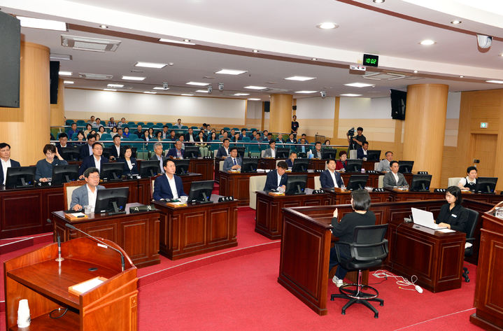 [광양=뉴시스] 광양시의회 본회의장에서 20일 제338회 제1차 정례회가 열리고 있다.(사진=광양시의회 제공) 2025.06.20. photo@newsis.com *재판매 및 DB 금지