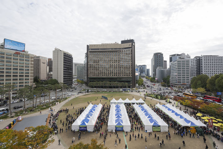  [안동=뉴시스] '2024 왔니껴안동장터' 장면 (사진=안동시 제공) 2025.06.22. photo@newsis.com *재판매 및 DB 금지