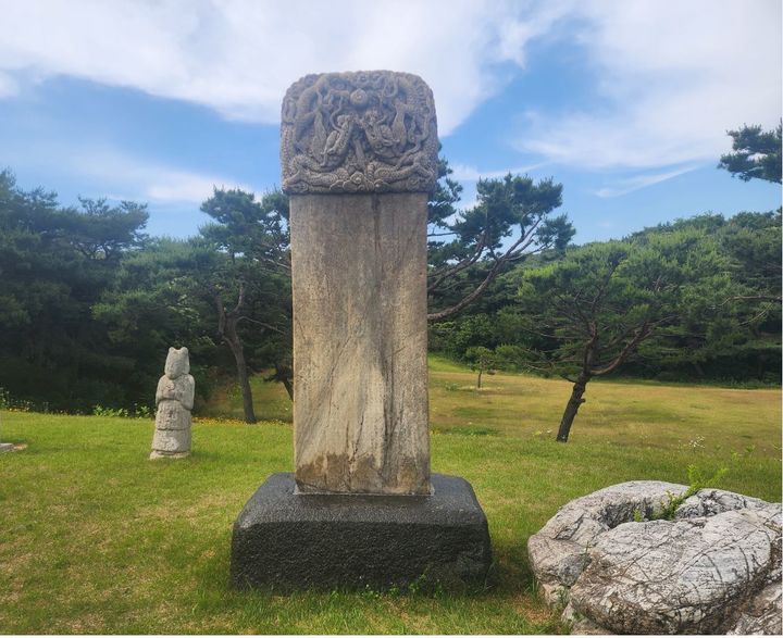 [당진=뉴시스] 보존처리 끝낸 이의무 신도비. (사진=당진시 제공) 2025.06.23. photo@newsis.com *재판매 및 DB 금지